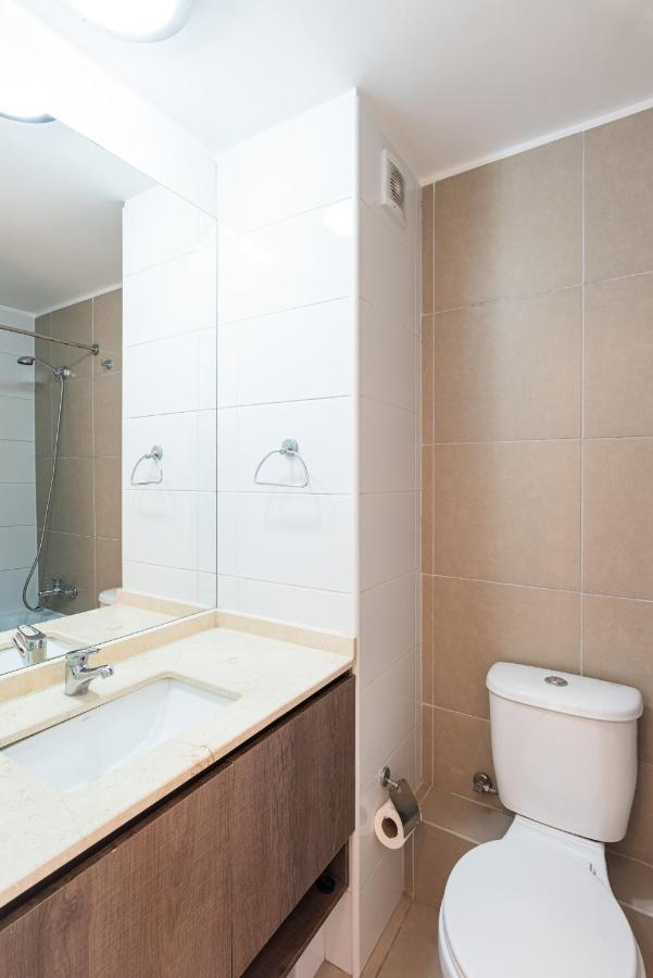Urban Red 2br W/ Wifi, Tv, Pool & Gym Santiago de Chile